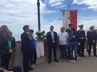 targa ricordo roberto straccia palese