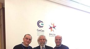 il team di ricercatori dell'irrcs di bari