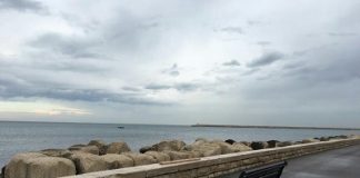 panchine lungomare starita