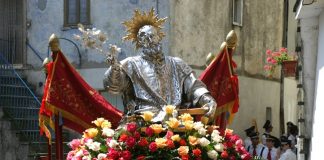 san filippo neri la statua del santo