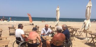 assessore galasso e rappresentanti associazioni hbari 2003 e mano a mano a torre quetta