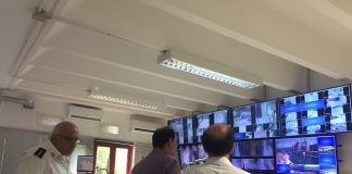 saluto sindaco alle forze dell'ordine
