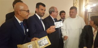 presentazione francobollo dedicato alla basilica di san nicola
