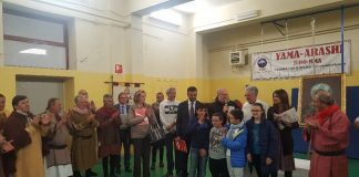 cerimonia donazione mille quaderni