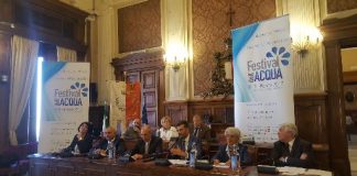 decaro alla presentazione del festival dell'acqua 2017