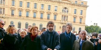 taglio del nastro porta falsa piazza libertini