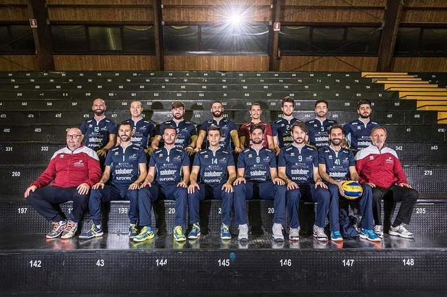 volley club grottaglie (foto squadra)