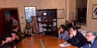 incontro sindaco cascella con delegazione studenti