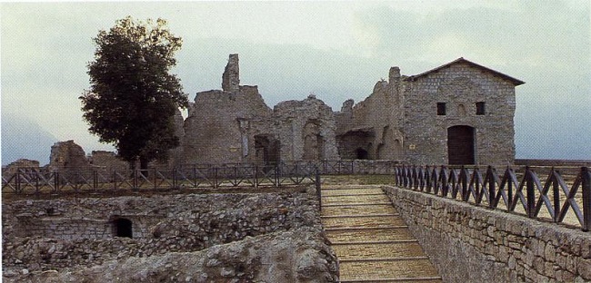 civitella del tronto - fortezza