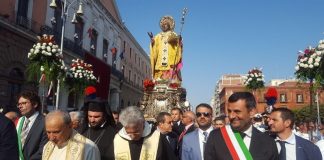 processione della statua di san nicola