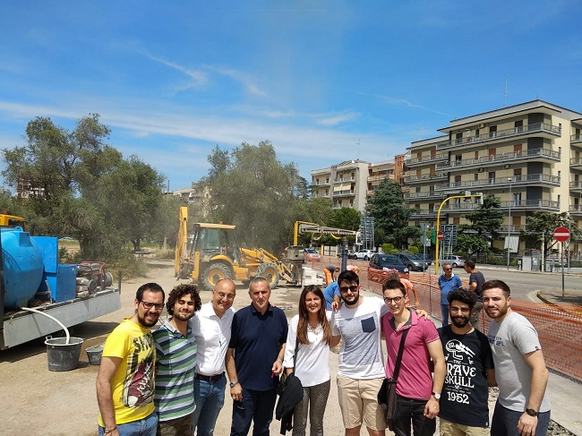 lavori per la realizzazione del marciapiedi in via camillo rosalba per collegio dell'andro