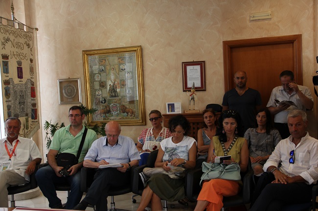 conferenza stampa iniziative canne