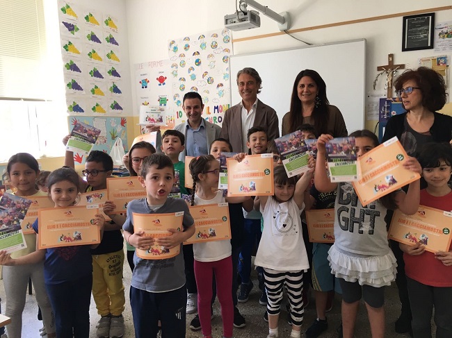 la scuola via duca d'aosta di guagnano riceve premio