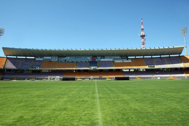 stadio lecce