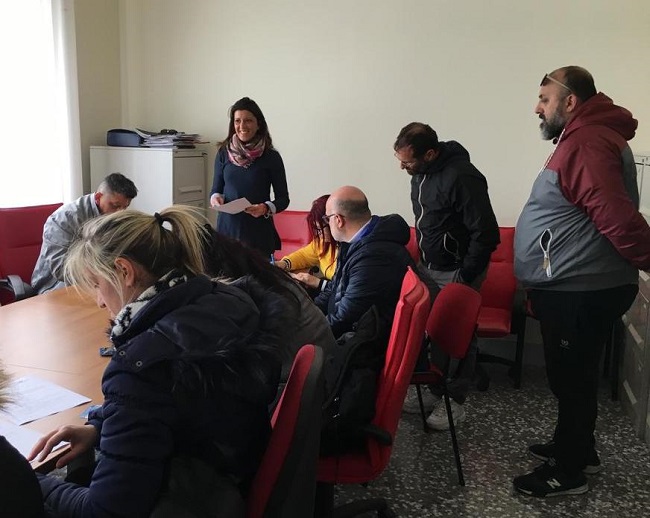 assessore palone all’incontro del corso per le licenze per la somministrazione di alimenti e bevande agli operatori ambulanti