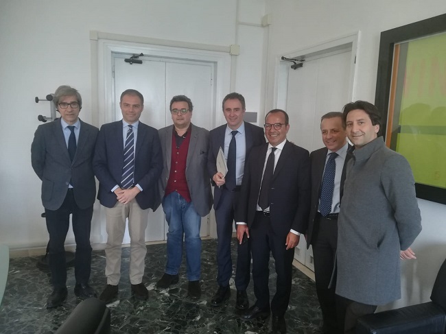 firma protocollo legge anti-spreco alimentare