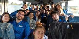 la gioia sul pullman di ritorno dalla trasferta di taviano