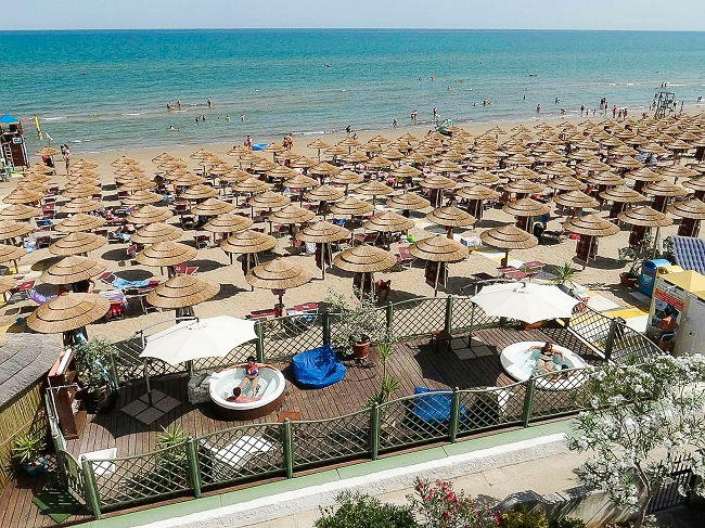 lido blu marine spiaggia azzurra