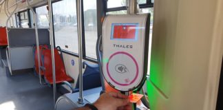 installazione le nuove obliteratrici contactless sui mezzi amtab