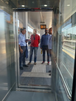 stazione rfi barletta, in funzione il nuovo ascensore