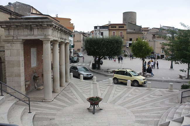 biccari fontana anfiteatro e piazza