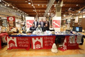 lo stand della puglia