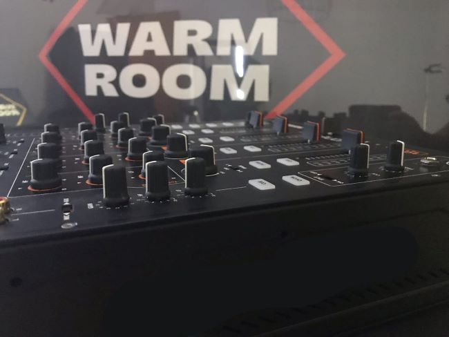 warm room mixer