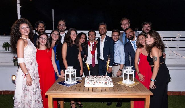 service noi aiutiamo da casa del rotaract club bari agorà