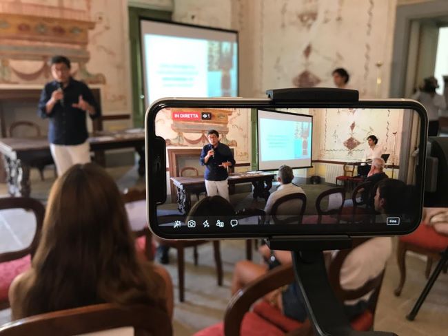 feel at home - presentazione app