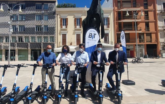 presentato il sevizio di monopattini sharing con 500 dispositivi della bit mobility