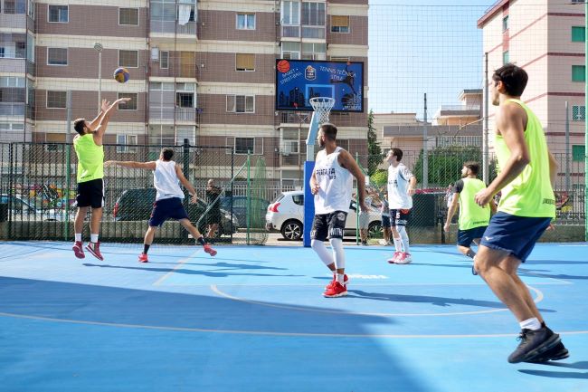 inaugurati 2 campi da basket in gomma riciclata realizzati da Ecopneus con pfu