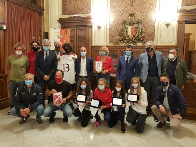 premiate le atlete vincitrici del titolo nazionale a squadre tennis under 14