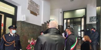 deposizione di una corona di fiori in memoria dell’appuntato giuseppe filippo