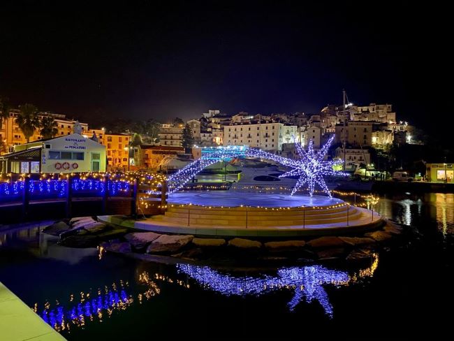 stella di natale - porto turistico rodi garganico