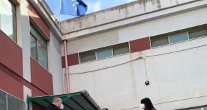 sopralluogo assessore galasso e romano alla scuola gandhi