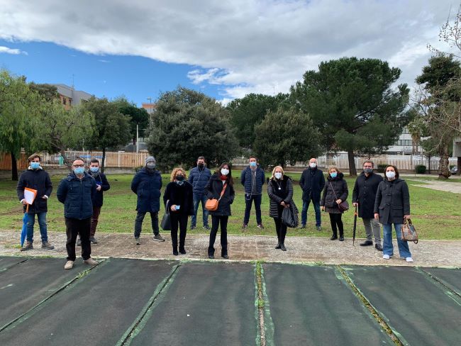 sopralluogo degli assessori romano e galasso in due scuole del quartiere san paolo