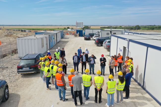 la presentazione della visita al cantiere