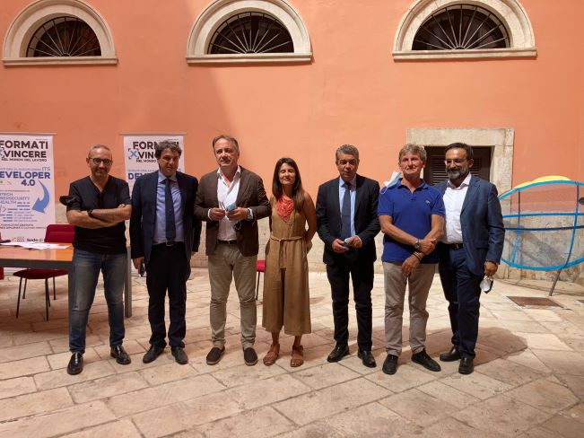 a bari i nuovi corsi its di informatica progettati dalle aziende