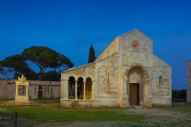 abbazia di santa maria di cerrate, lecce foto dario fusaro 2019 (C) fai - fondo ambiente italiano