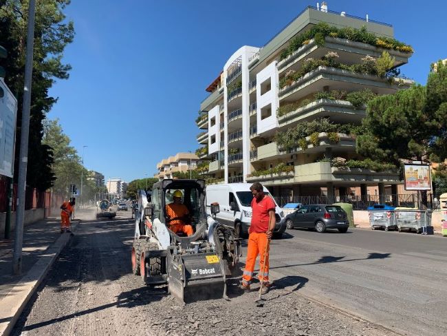 al via i lavori di rifacimento del manto stradale in viale einaudi