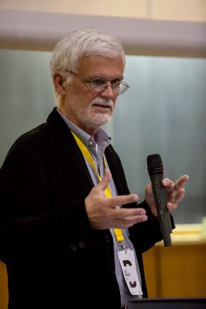 ezio manzini