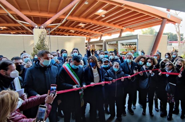 inaugurazione del nuovo mercato coperto di japigia - santa chiara