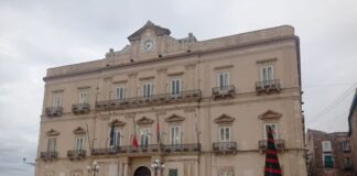 comune di taranto (palazzo di città)