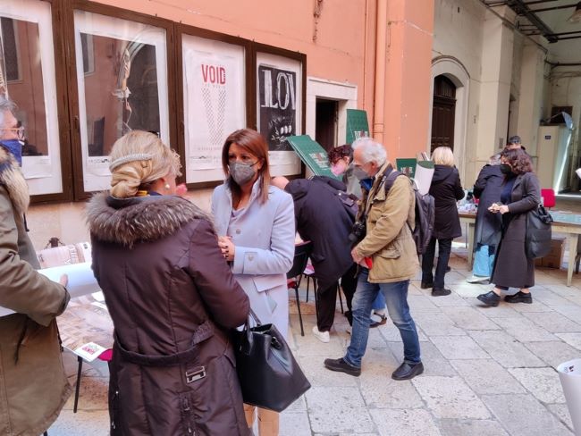 fuori bifest, consegna materiali