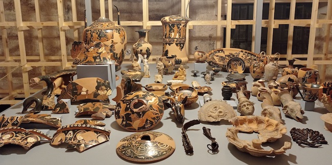 Bari, presentata la mostra “Antichi Popoli di Puglia. L’archeologia racconta”